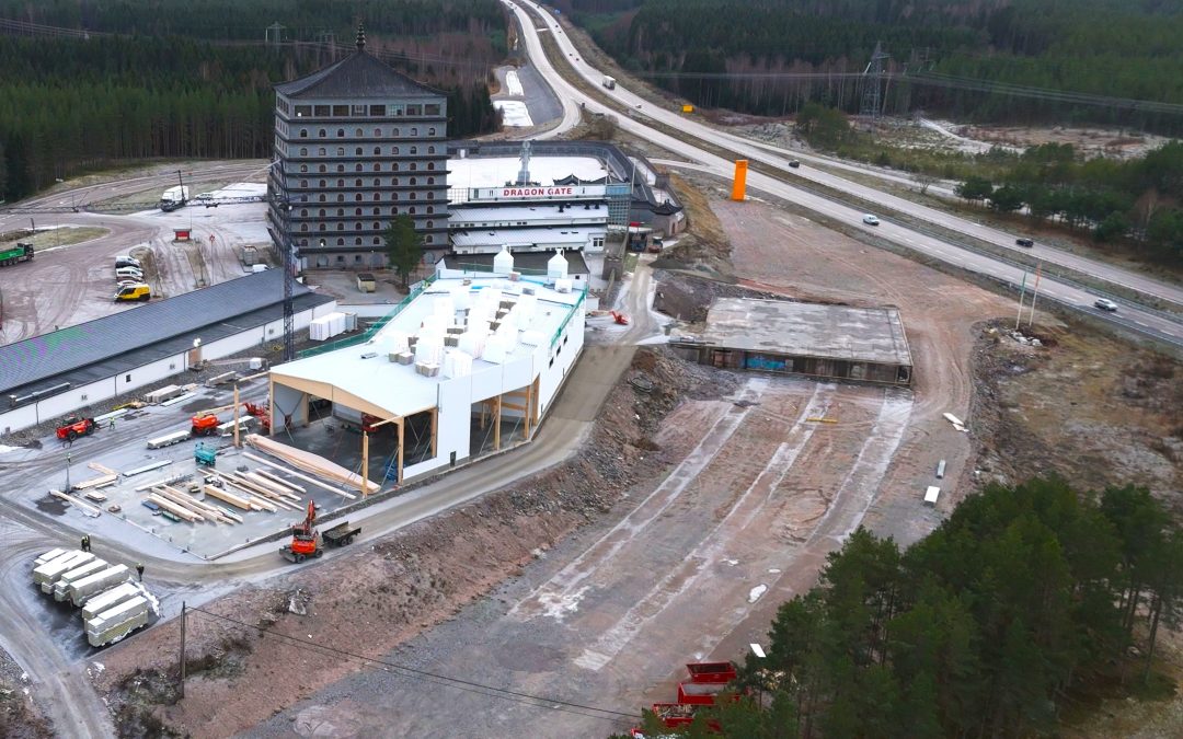 Äntligen, nu rensar vi gammalt byggskräp från E4:an